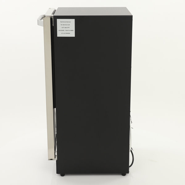 MaxxIce Maxx Ice Shallow Depth Indoor BuiltIn Undercounter Ice Maker